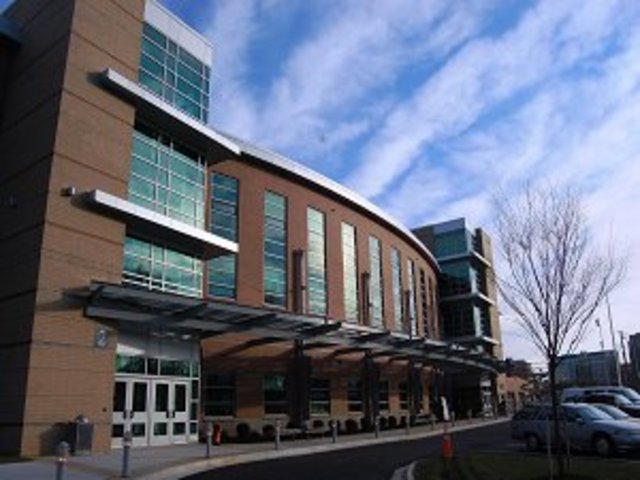 Comencé mi primer año en Colegio de Washington-Lee.