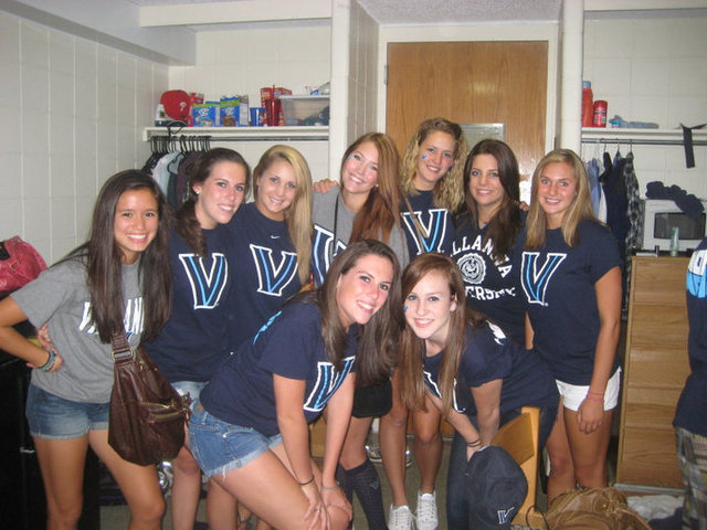 Comencé mi primer año en la Universidad de Villanova.