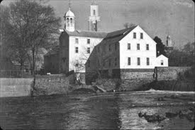 First textile factory built in the USA