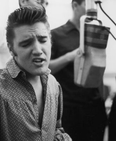 He was finally recognized with his song "That's Alright Mama".