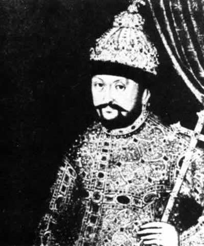 Michael Romanov becomes Czar.