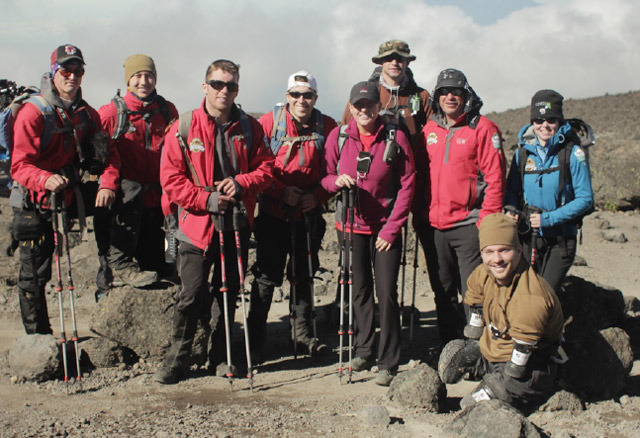 Climbs Mout Kilimanjaro Peak