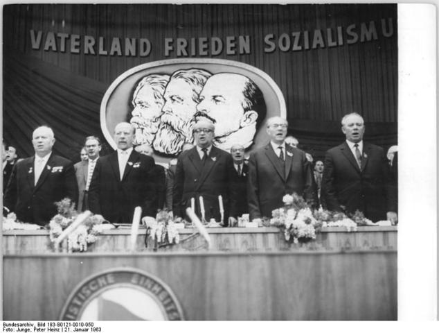 Beginn des 6. Parteitags der SED