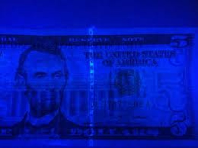 Security Thread and Microprinting