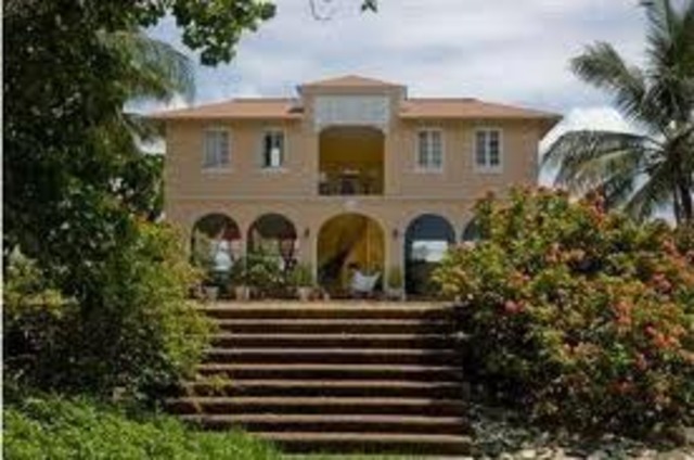Capone buys his villa on palm island, miami beach