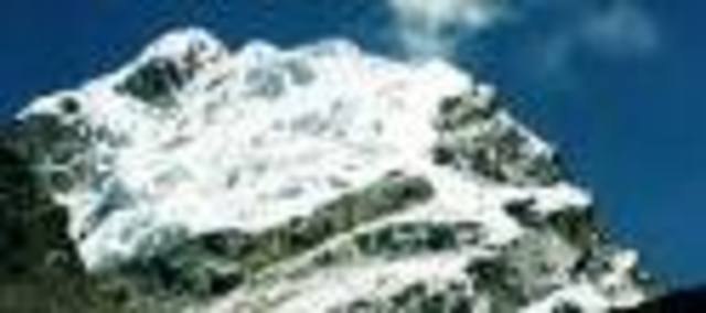 reached 16,200 ft. the Lobuje