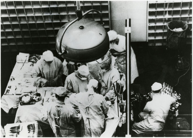 science and tech; first succsesful kidney transplant