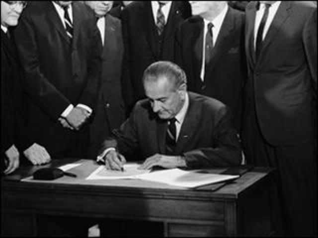 Ban on Racial Discrimination in  Sale & Renting of Housing