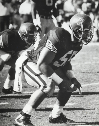 Seau's first college game action