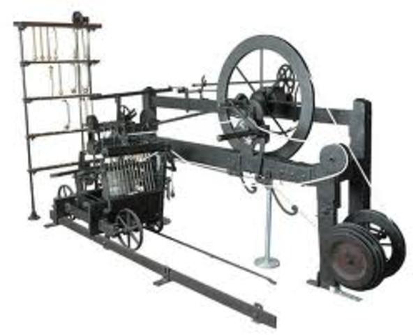 Samuel Crompton invents the spinning mule