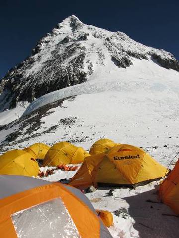 acenned to the 4th bace camp