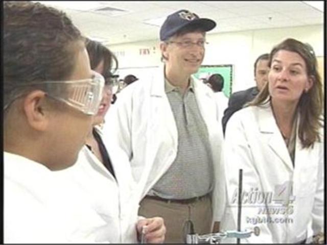 He announced that he started to work full time at the Bill & Melinda Gates Foundation.