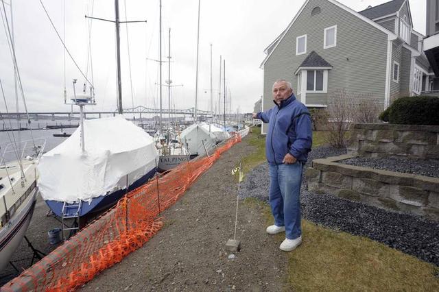 Condo association files civil contempt suit