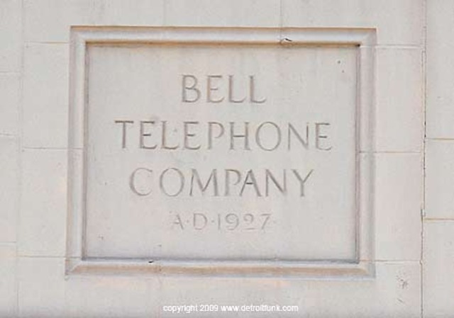 BELL TELEPHONE CREA LA PRIMERA DEFINICION PARA INGENIERIA DE SISTEMAS