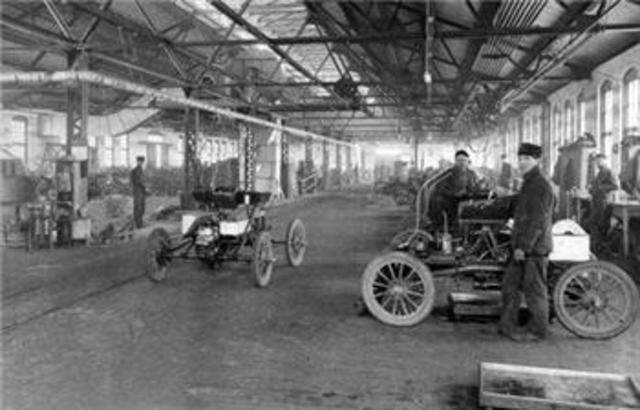 Olds Automobile Factory Starts Production