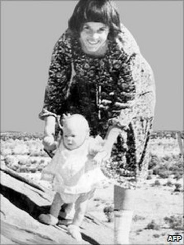 Azaria Chamberlain taken by a dingo at Ayers Rock (Uluru)