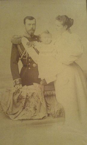 Czar Nicholas becomes Czar