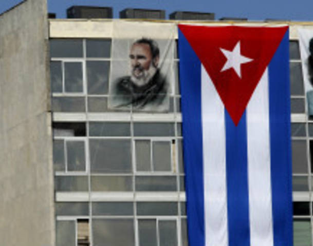 Castro established a new government