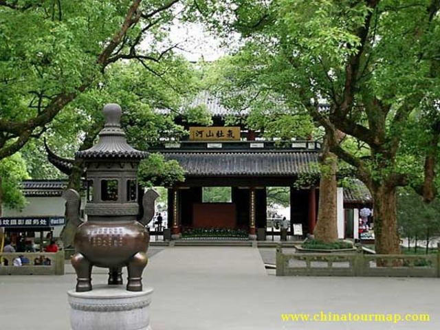 Beginning of the Manchus (1582-1644)