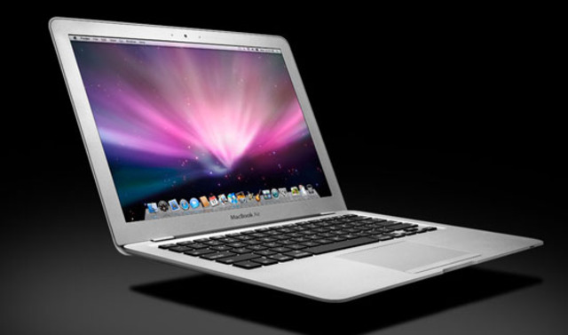 Steve Jobs: Apple Macbook Air