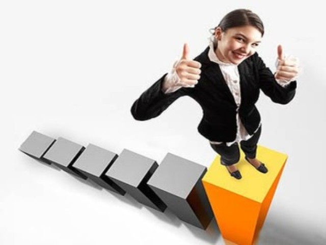 ESCUELA ESTRUCTURALISTICA Y BUROCRATICA