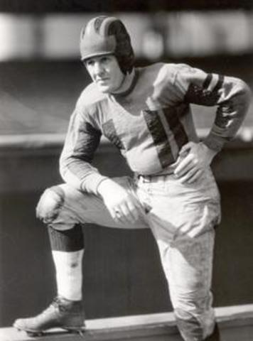 Halas plays along team