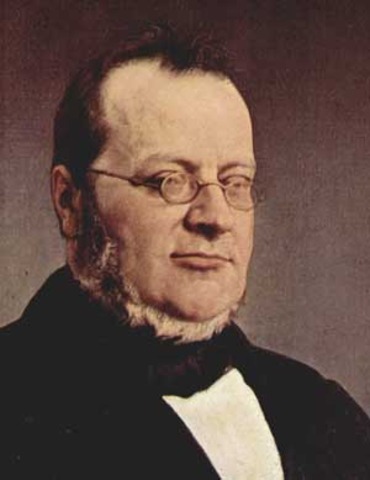 Goes to Turin to meet Count Cavour