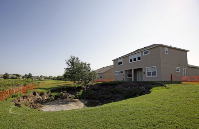 Sinkhole in Florida