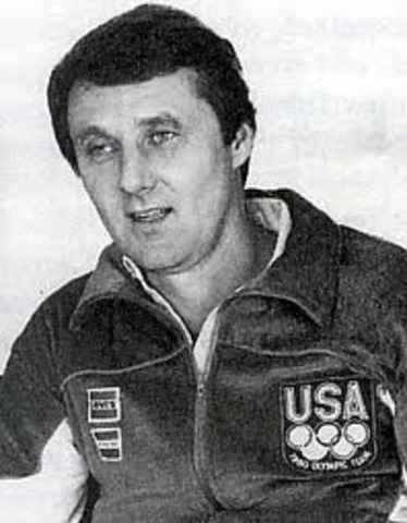 Holding Meetings with Players