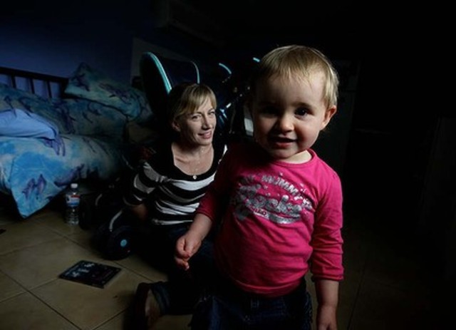 13-15 month old physical development