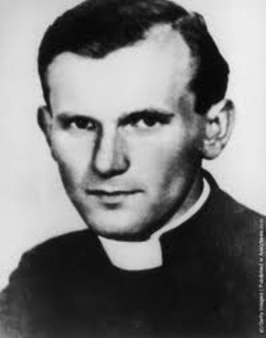 Began courses in the clandestine underground seminary