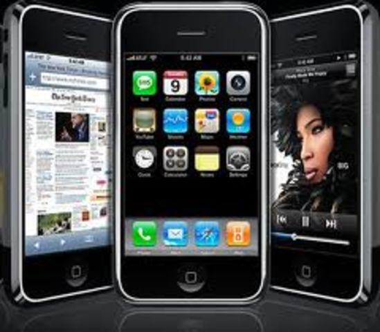 Apple introduces iPhone 1g,