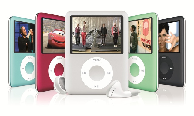 iPod nano  in five colors