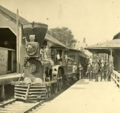 Moves to Washington D.C.