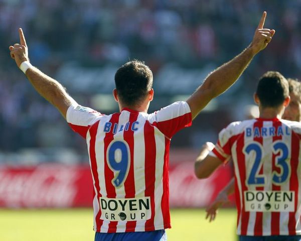 Iraizoz evitó el triunfo del Sporting