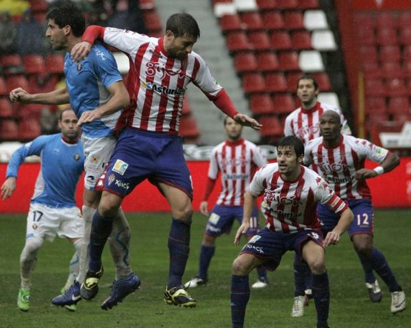 Tejada se estrena con empate