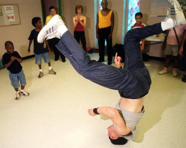 Break Dancing