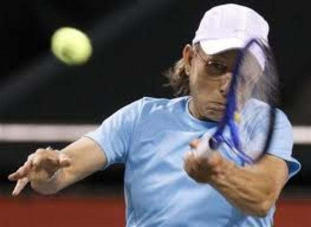 Navratilova Retires