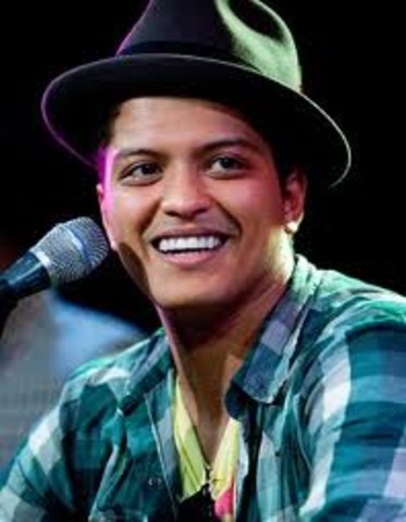 Doo-Wops & Hooligans