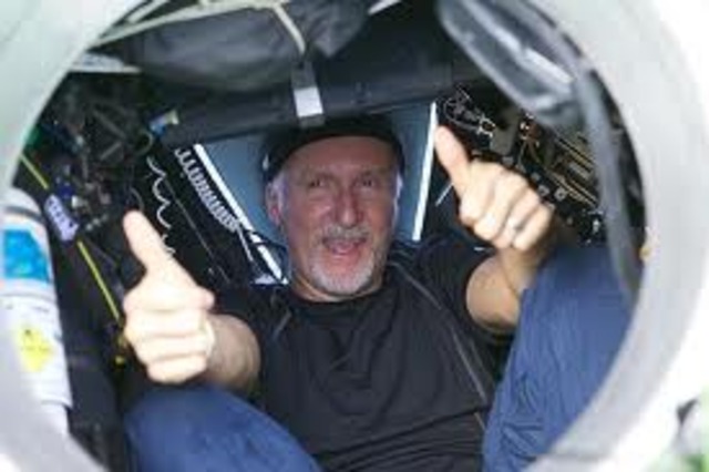 James Cameron visits the Titanic