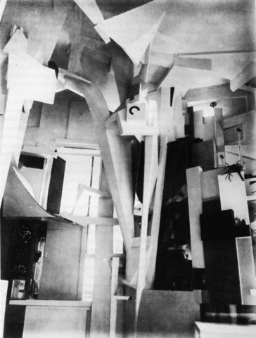Kurt Schwitters - Merzbau