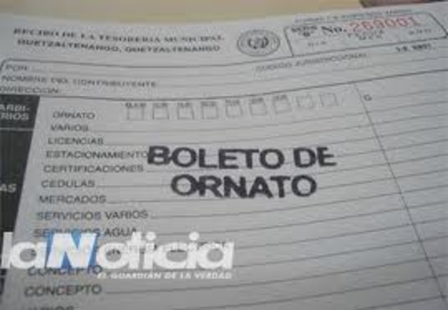 astos se consumía en contribuciones al cura párroco