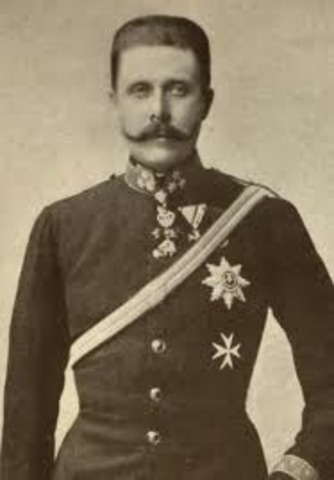 Franz Ferdinand is assassinated in Serbia