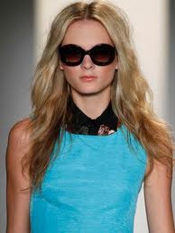 1990's Image of Beauty