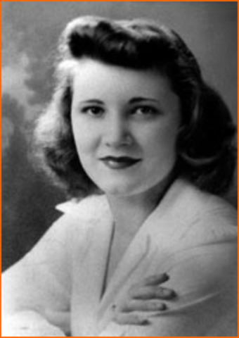 Mayor arrives at the Sheppard's home