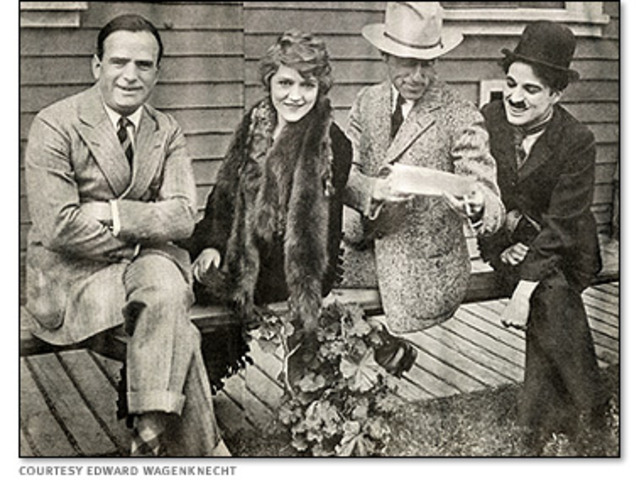 Chaplin, Pickford, Douglas and Fairbanks create the United Artists