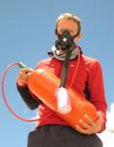 JK gets new 02 from camp,just as the weather starts to turn