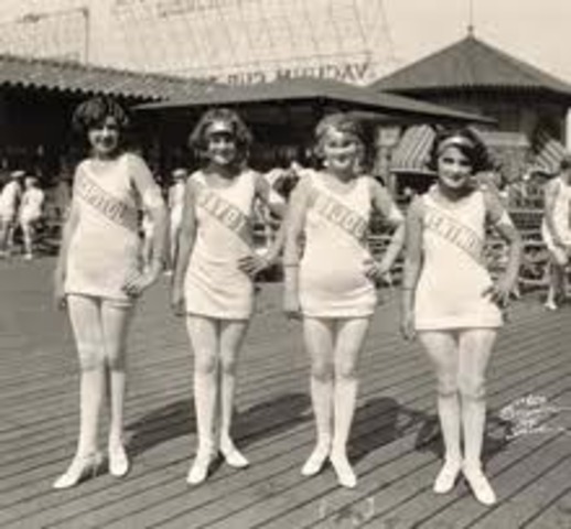 The first Miss America Contest
