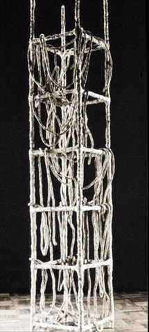 Eva Hesse, Laocoon, acrylic paint, cloth-covered cord, wire, and papier-mache over plastic plumber's pipe, 1966