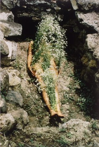 Ana Mendieta, Flowers on Body (First Silueta), El Yagul, Oaxaca, Mexico, 1972